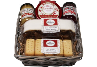 Bramble Christmas Selection Basket (X1167)